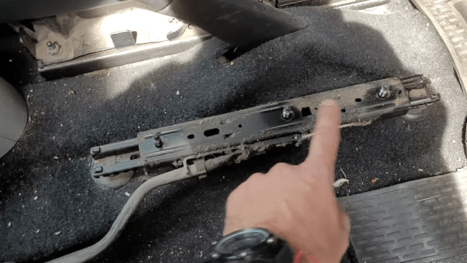 Cómo quitar los asientos de tu auto