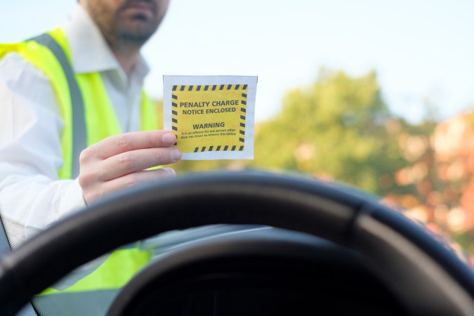 como pagar un ticket de parking en california