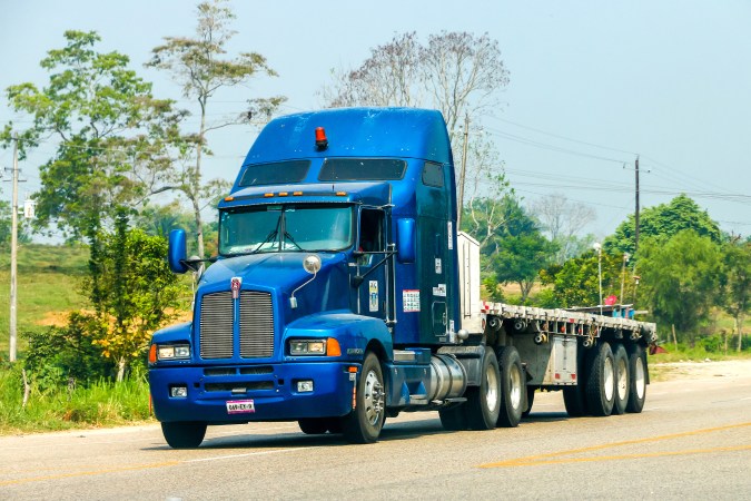 Conoce los tipos de camiones que existen y sus características
