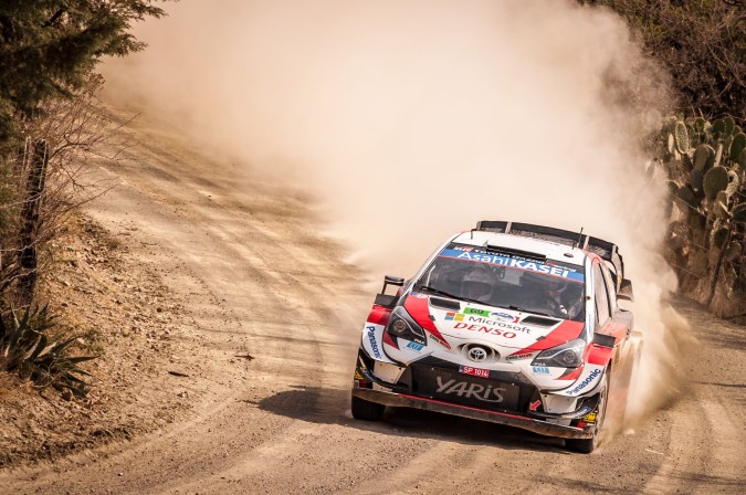 Diferencias entre un auto de rally y uno de calle