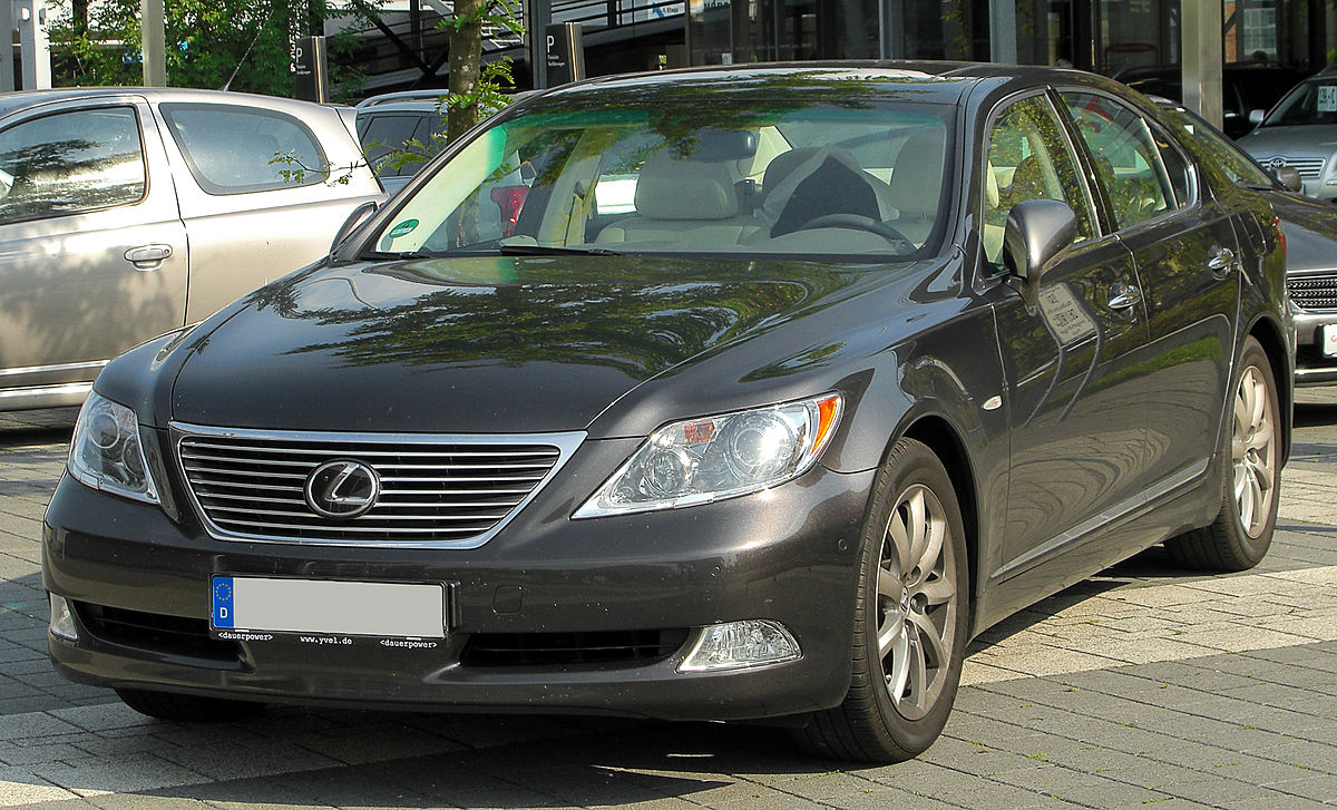 Lexus LS 460 2010