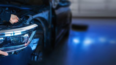 Cambiar faros auto