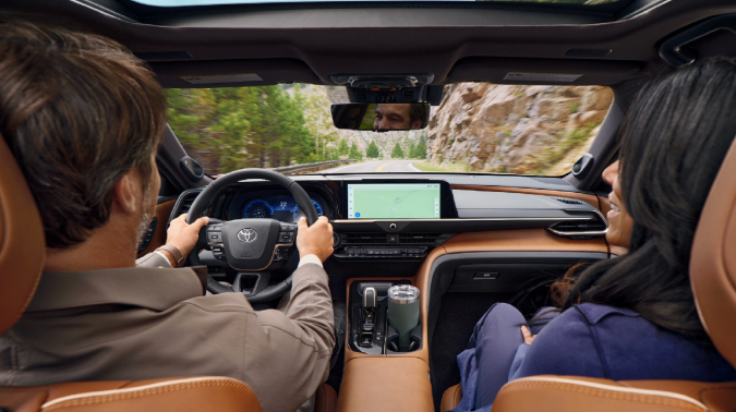 Toyota lanza su nuevo SUV eléctrico, el Crown Signia