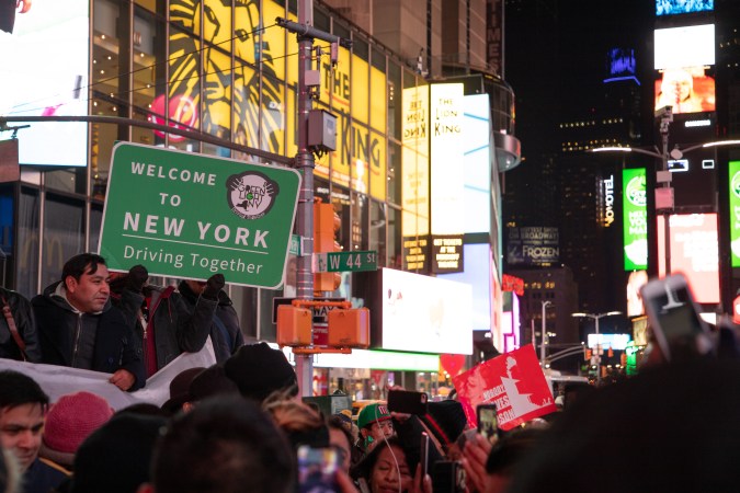 qué estados otorgan licencia de conducir a inmigrantes sin papeles