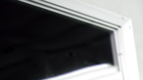 Cómo reconocer si la pintura de tu auto es metálica o perlada