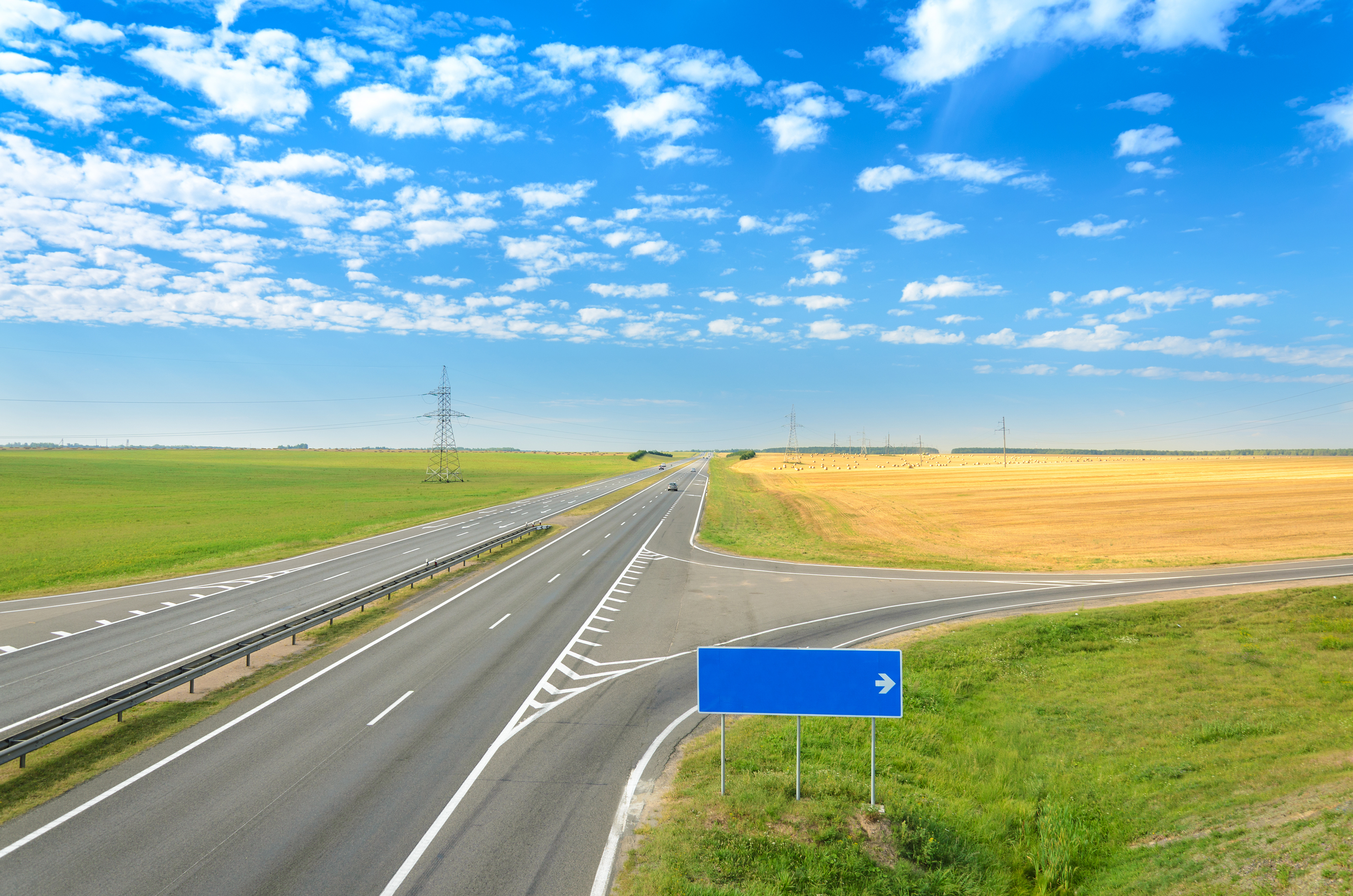 Señal de fin de carretera dividida