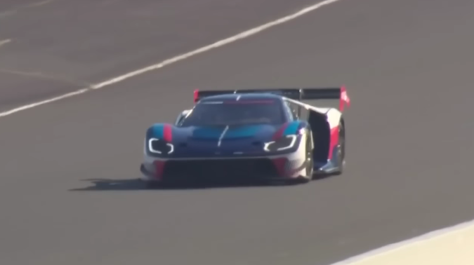 Ford GT MKIV hizo su primera aparición en pista de forma impresionante