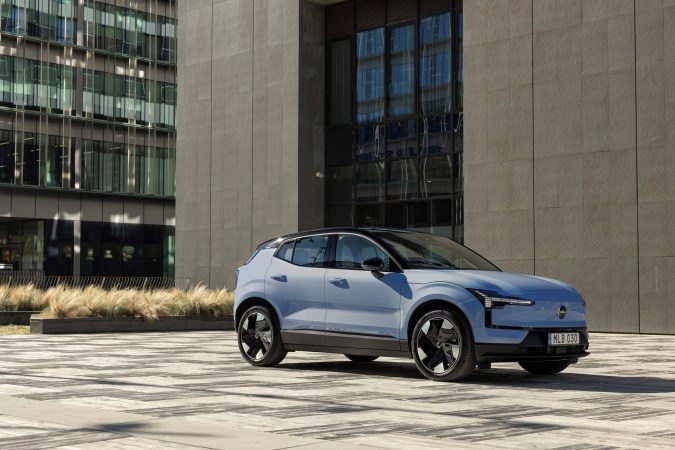Volvo EX30.