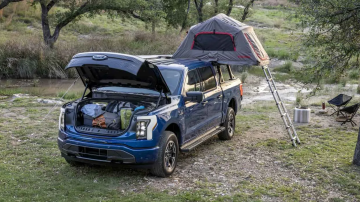 Ford F-150 Lightning XLT camping