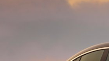 Dos estados permiten a Mercedes-Benz tener luces de posición de color turquesa