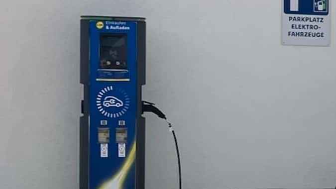 revolt-carro-electrico