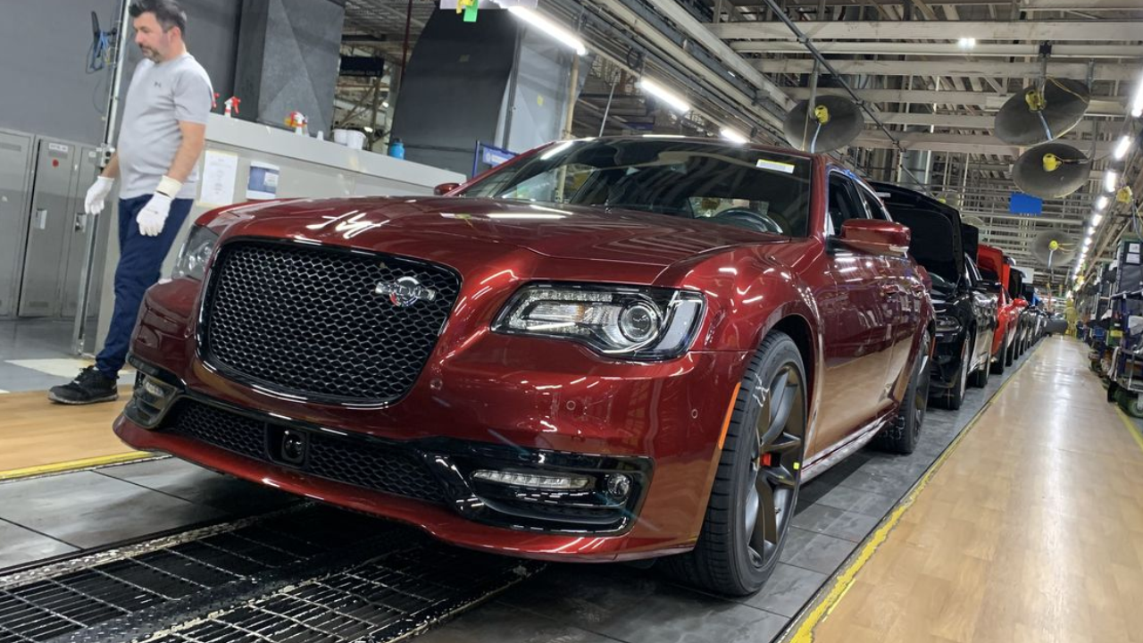 El Chrysler 300 se despide del mercado automotor