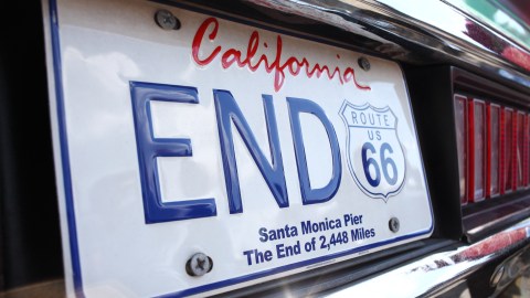 lugares para personalizar placas en Estados Unidos