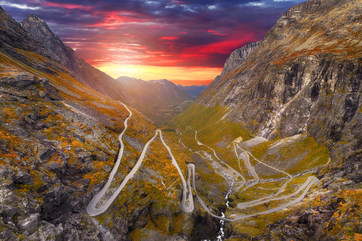 Conoce las 10 carreteras más espectaculares del mundo
