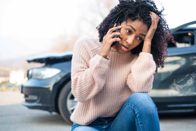 ¿Cuánto puedo recibir por un accidente de auto?