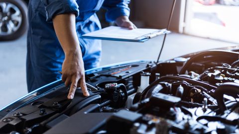 Cómo calcular el costo total de tener un auto