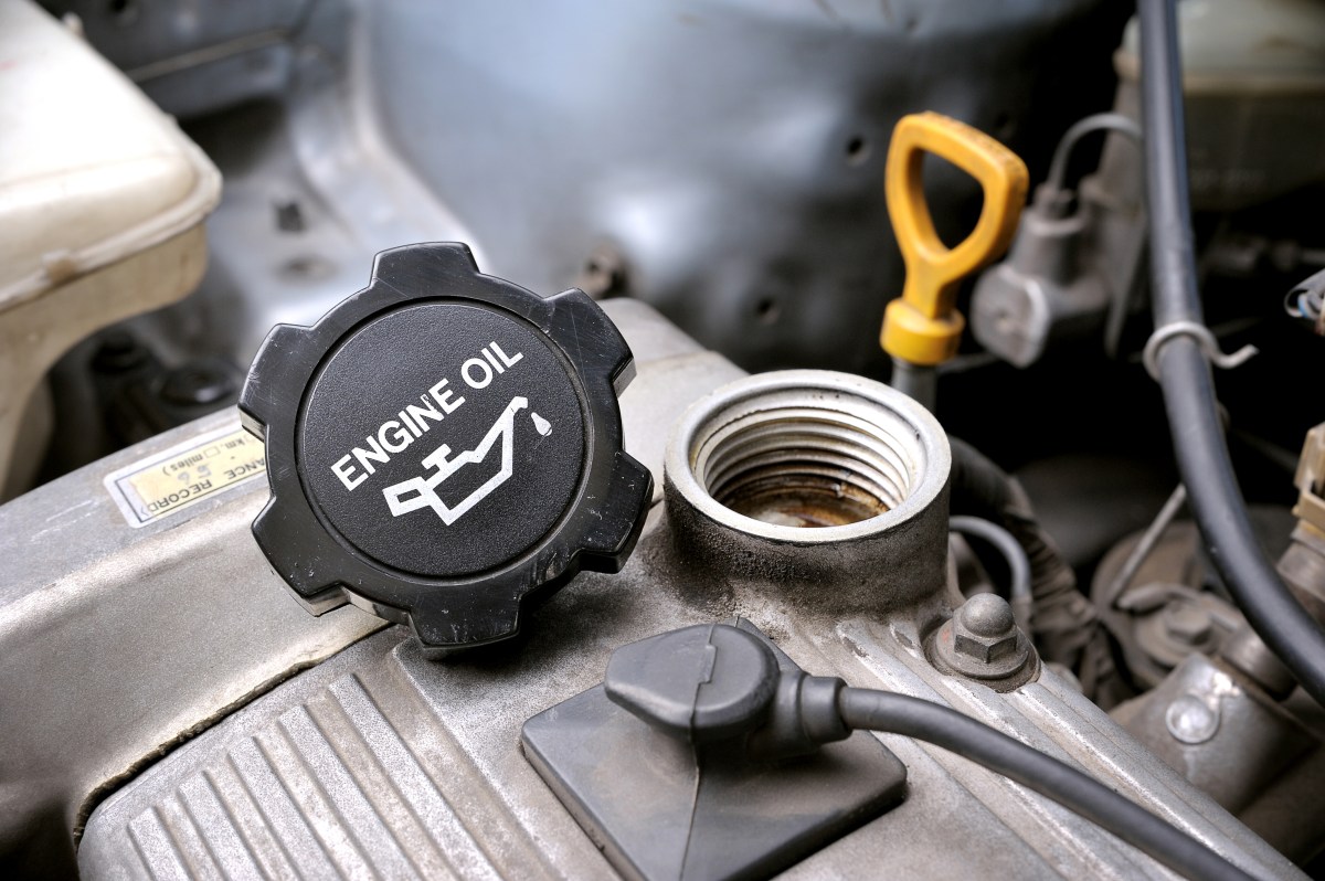 Evita daños irreversibles en tu motor: cómo actuar sin tapón de aceite