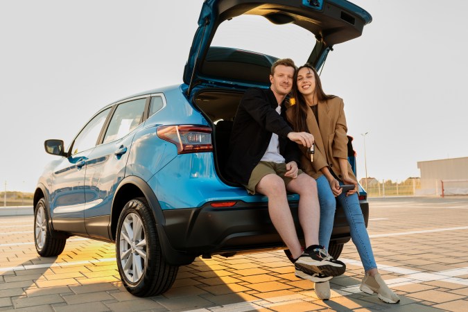 ¿Puedo cambiar mi auto financiado por otro?