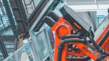 El futuro del trabajo: Tesla revela video de fábrica en Shanghai sin presencia humana