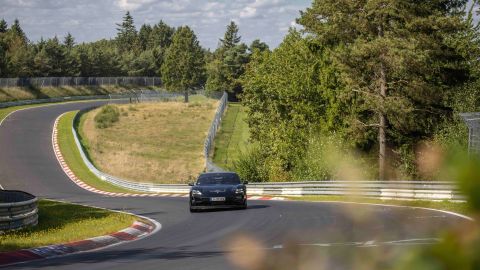 porsche taycan record velocidad Nürburgring