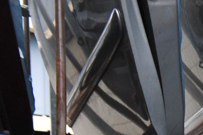 partes de la puerta de un auto