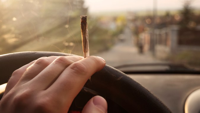 qué pasa si encuentran droga en tu auto