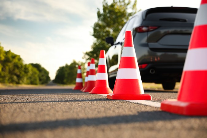 ¿Cuántos errores se permiten en un examen de conducir en USA?