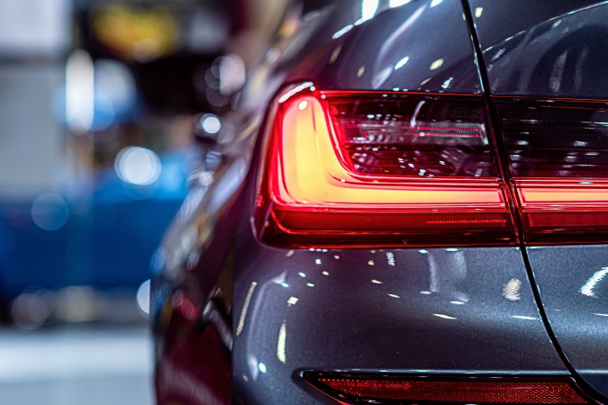 Luces traseras de auto