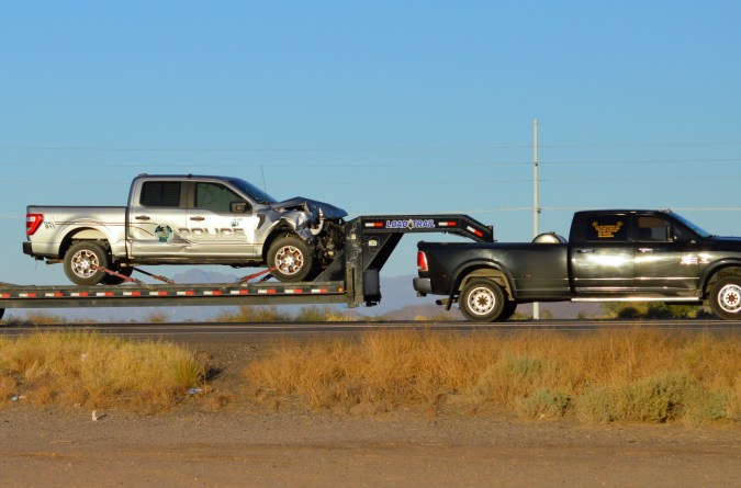adonde llevan los carros remolcados en texas