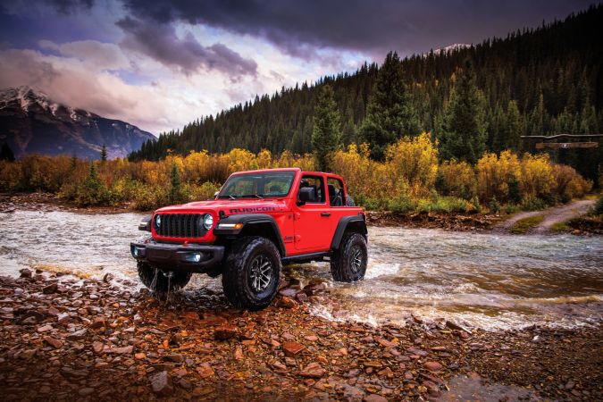 Jeep Wrangler - это внедорожник, который прослужил более восьми десятилетий.