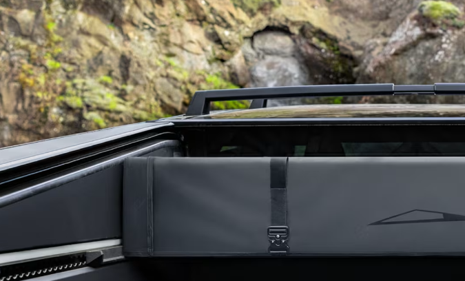 Conoce la tienda que acompaña al Cybertruck de Tesla