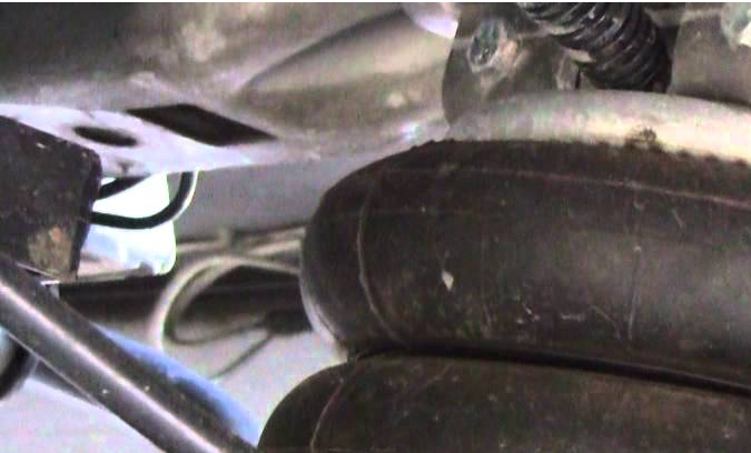 Cómo funciona una suspensión neumática en los autos