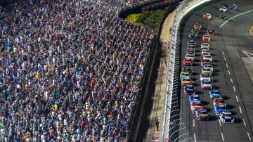 5 carreras de autos que puedes ver en USA en 2024