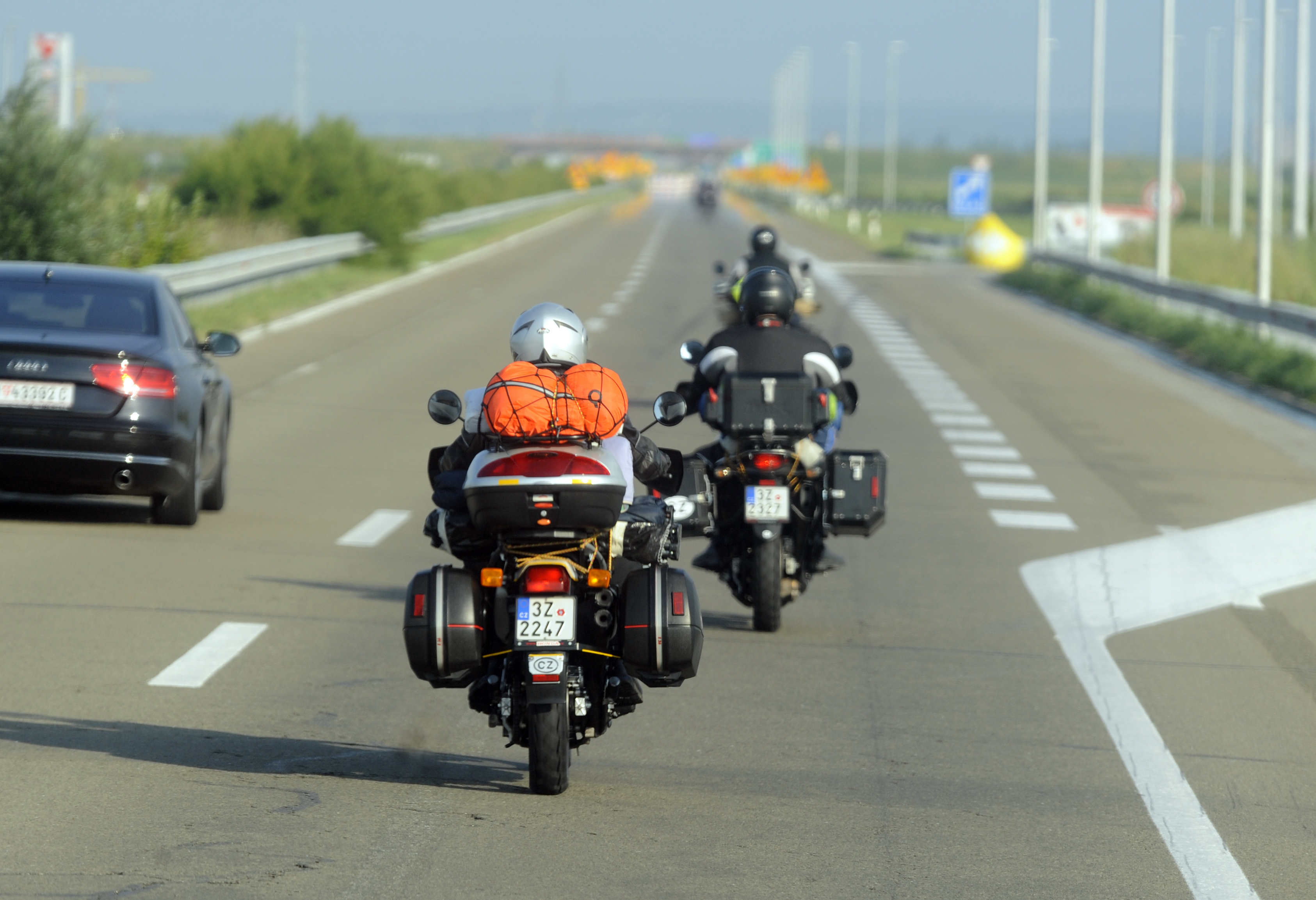 Cuántas libras puede cargar una moto