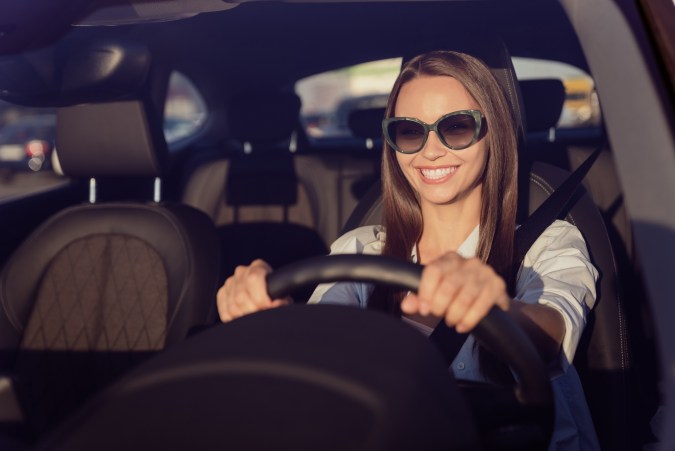 ¿Cuánto dura la batería de un auto eléctrico? Mitos y realidades