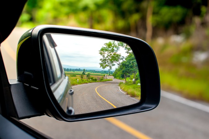 Tips para deshacerse de los puntos ciegos en el retrovisor