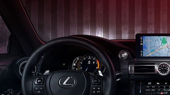 El ruido no ha envejecido: todo sobre el Lexus IS 500 2024