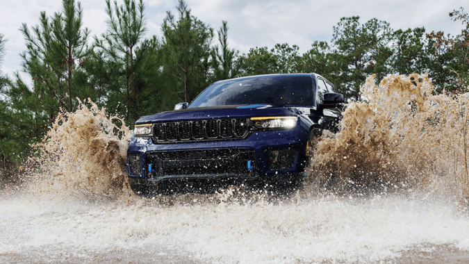 Jeep Grand Cherokee 4xe, uno de los mejores híbridos para aventuras