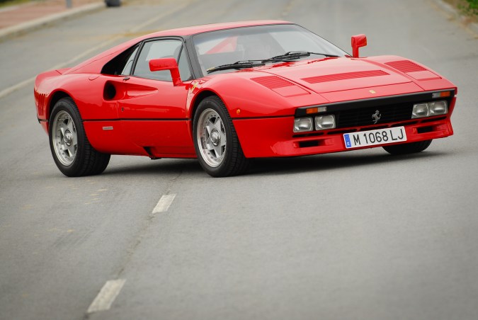 10 autos deportivos icónicos de los años 80