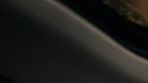 Mejora tu visibilidad al volante: descubre el truco del alfiler