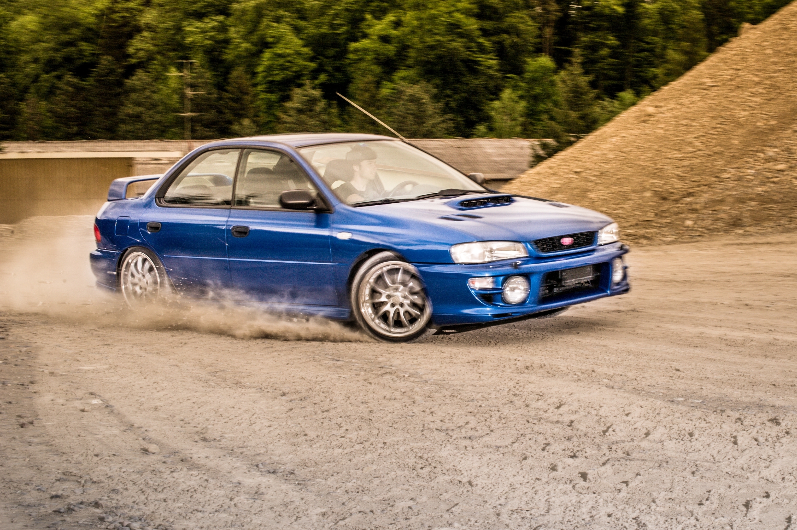 Subaru Impreza WRX: El guerrero sedán japonés