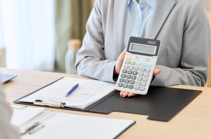 como sacar un carro de agencia en pagos sin enganche