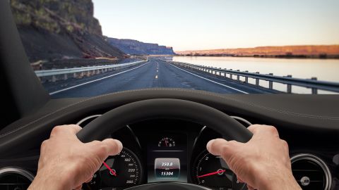 Mejora tu visibilidad al volante: descubre el truco del alfiler