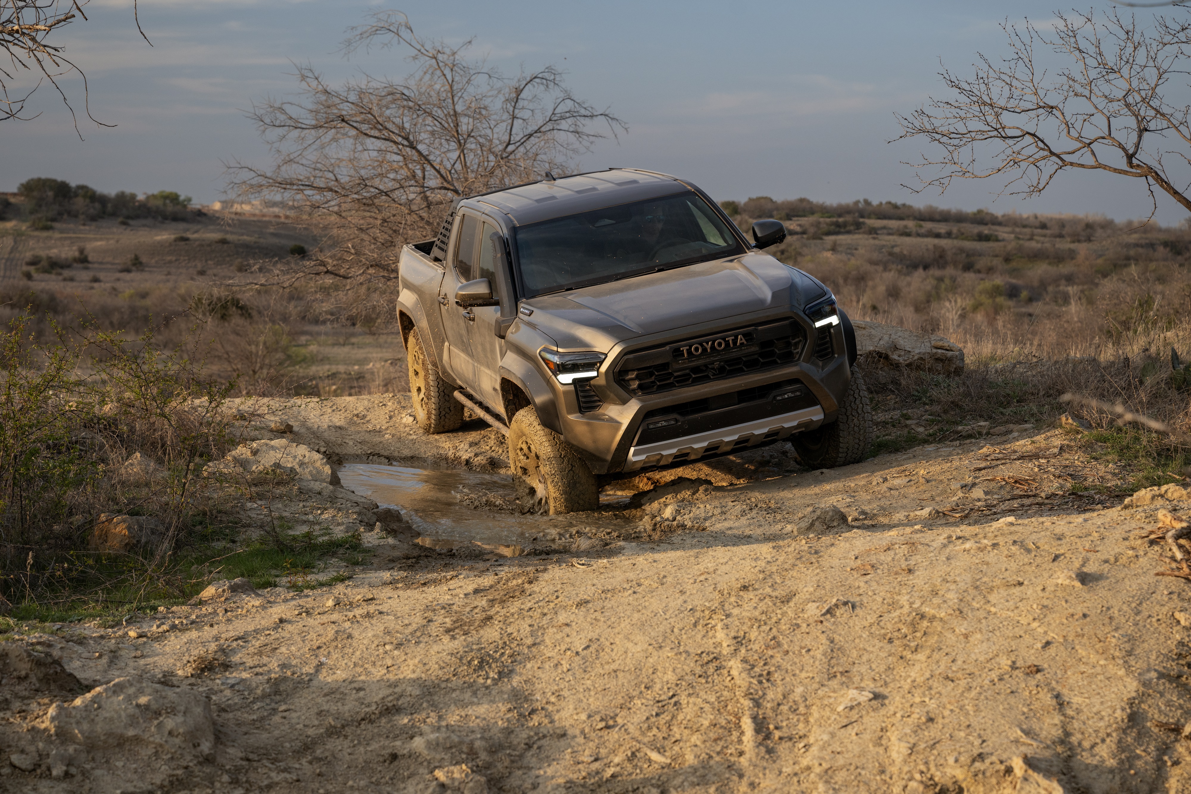 Toyota incorpora el i-Force Max en la Tacoma 2024