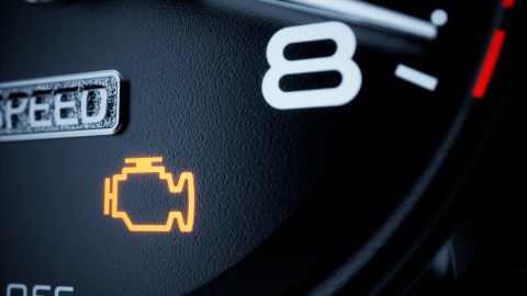 Qué significa el código P2101: cuál es la falla y qué hacer