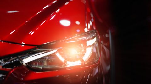 Luces exteriores del auto: cuáles son y cuándo y cómo usar cada una