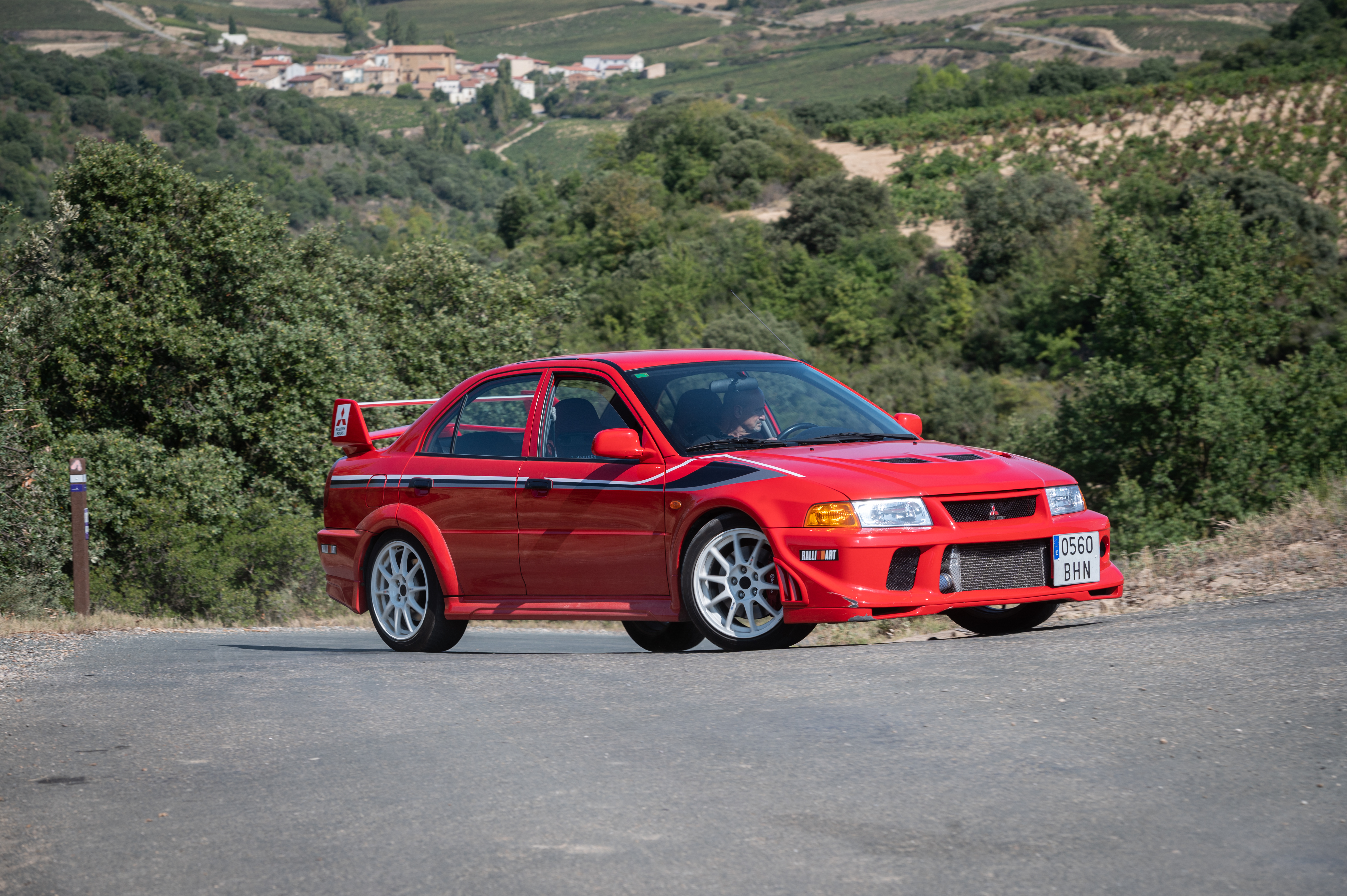 Lancer EVO: La leyenda del poderoso sedán de Mitsubishi