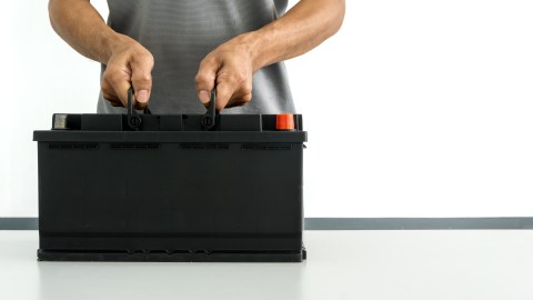 Carga de ecualización en baterías de autos: potencia la energía de tu carro