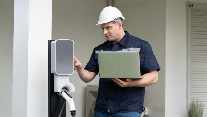 cuánto se devalúa un auto eléctrico