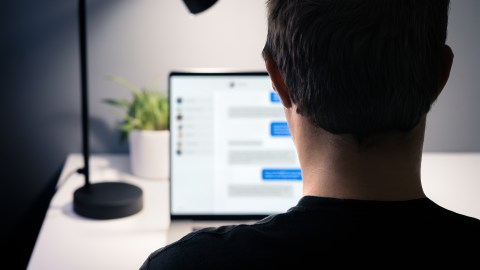 estafa licencia de conducir en redes sociales